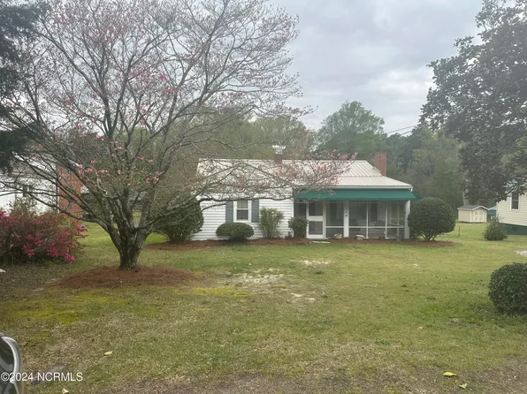 318 S School Street, Candor, NC 27229
