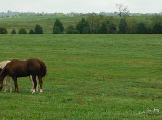 564 Silver Beach Rd, Hartford, KY 42347