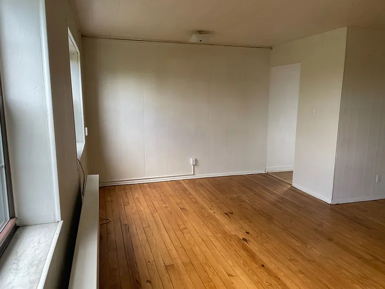 5424 Fifth Ave — Photo 107