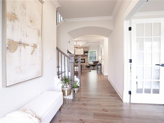 4th image of 18 Ryston Way
