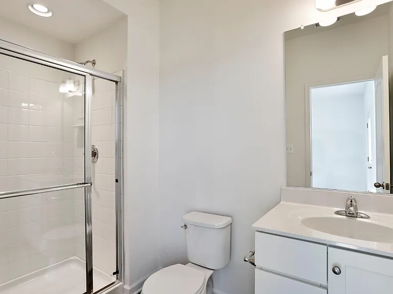 18 Clifton Mnr — Photo 14