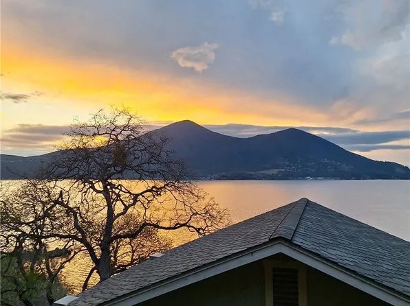11515 Lakeshore Dr, Clearlake, CA 95422