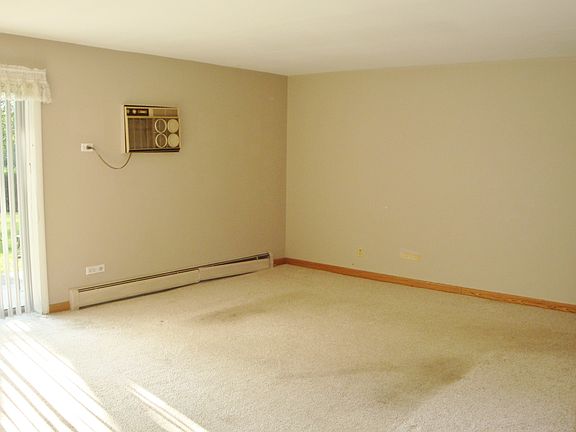 5th image of 3913 Saratoga Ave #G-104