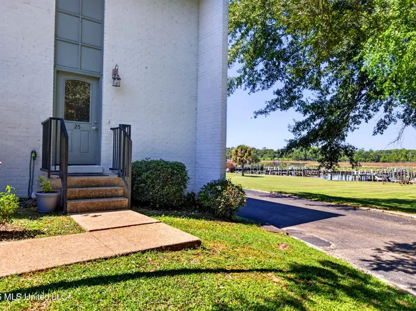 3230 Cumberland Rd APT 25, Ocean Springs, MS 39564
