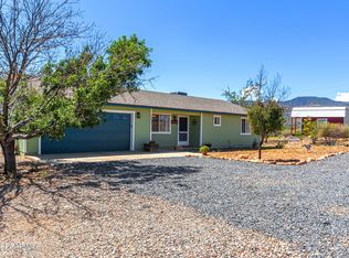 10457 E Rocky Hill Rd, Dewey, AZ 86327