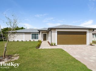 4112 SW 9th Pl, Cape Coral, FL 33914