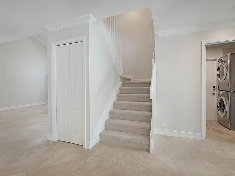 9485 Baritone Ct — Photo 24