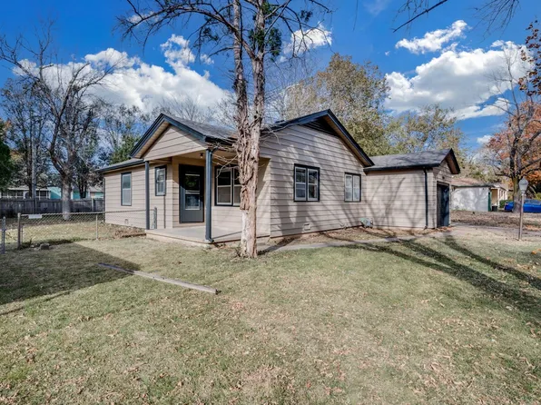 2235 S Pershing St, Wichita, KS 67218