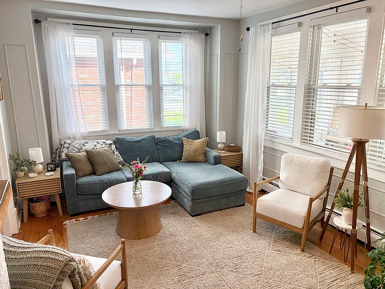15 Amsterdam Ave #1 — Photo 4