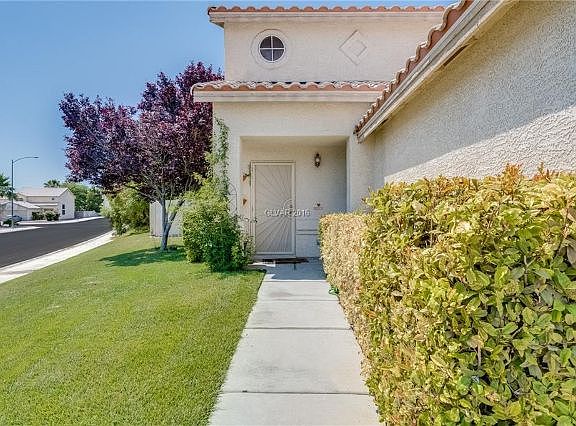 3rd image of 7501 Bowles Dr