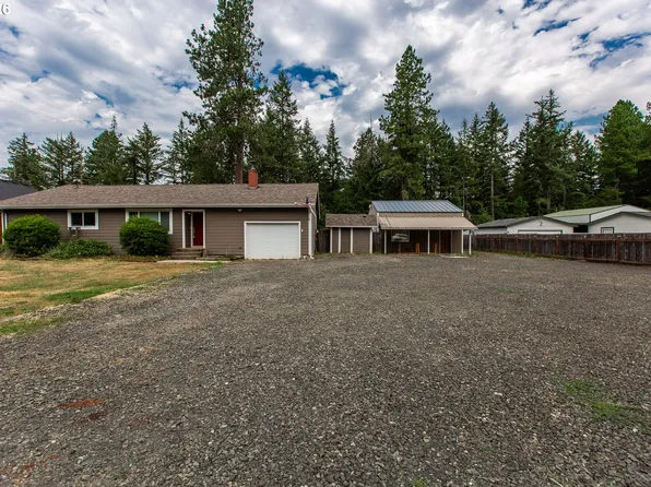 25371 Perkins Rd, Veneta, OR 97487