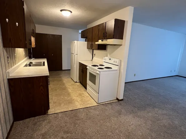 1900 7th St S, La Crosse, WI 54601