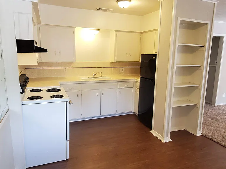 Spacious Kitchen