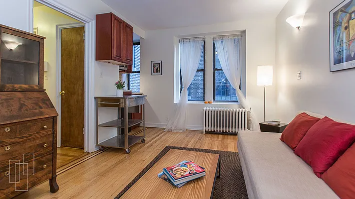 Sold by Garfield Realty  | media 13