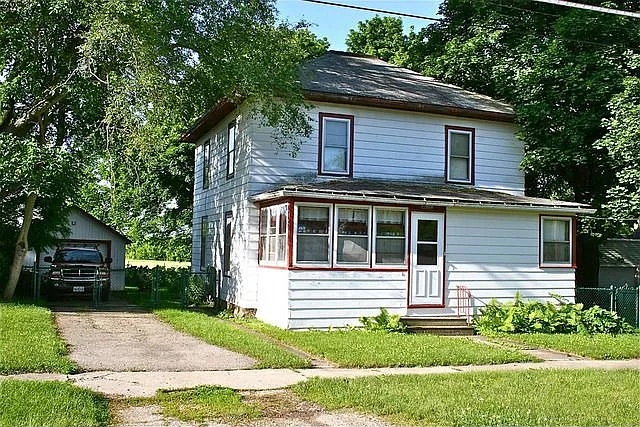 11805 Prairie Ave photo 1