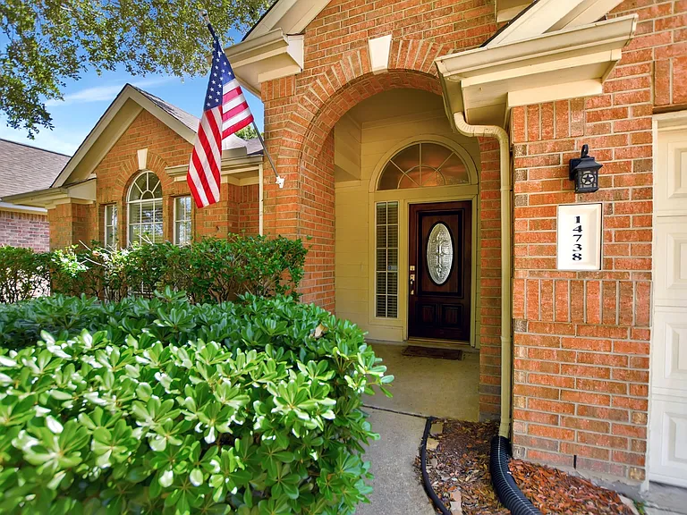14738 Autumn Glen Ct — Photo 2