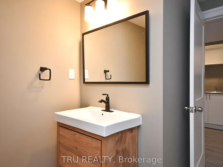 1259 Maitland Ave #B — Photo 12