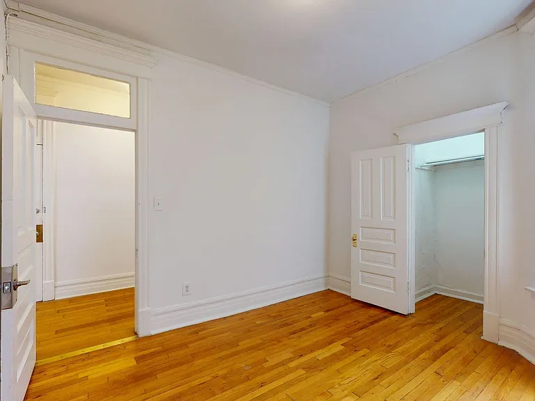5401-5403 S. Woodlawn Avenue — Photo 18