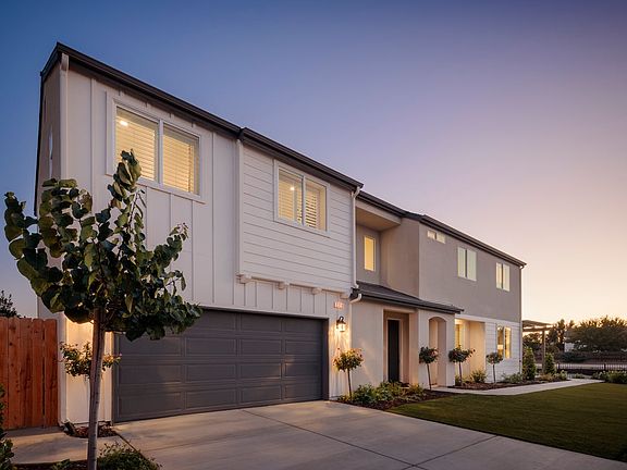 SJVHomes_Sorrento_2290_Cedar_002.jpg