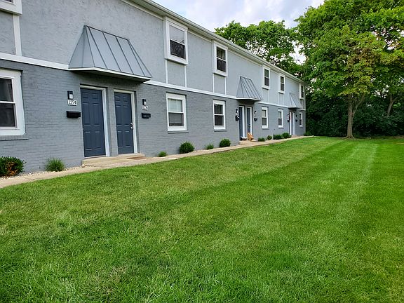 4th image of 1263 Old Henderson Sq