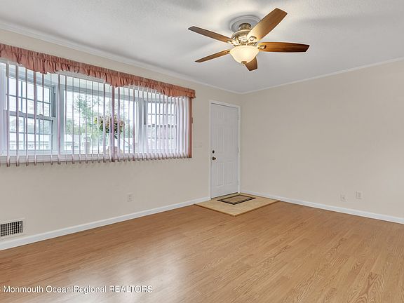 4th image of 21 Colgate Drive