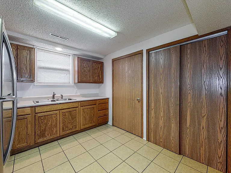 509 Welch Ave #C — Photo 4