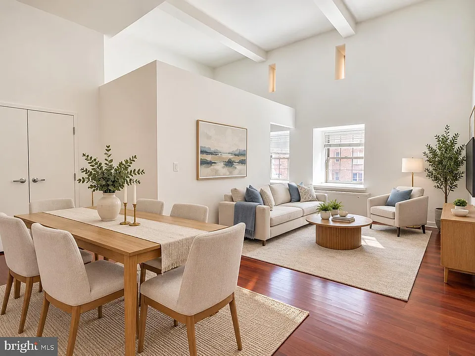 219 S 18th St #29-710A