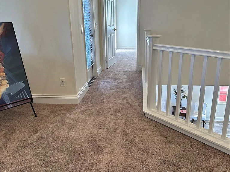 7297 Cobble Creek Dr — Photo 32