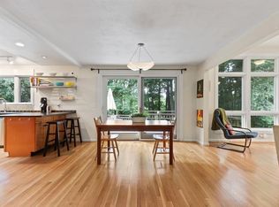 110 Barton Dr, Sudbury, MA 01776