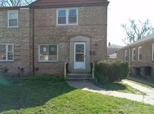 9717 S Chappel Ave, Chicago, IL 60617