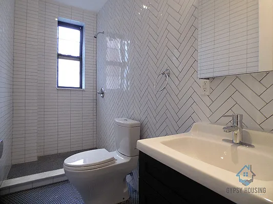 Rented by Gypsy Housing LLC | media 17