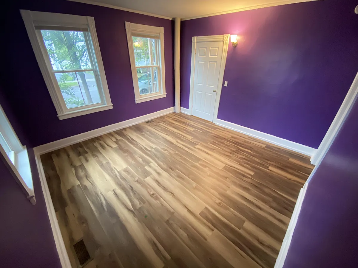 Downstairs bedroom - 73 Cedar St