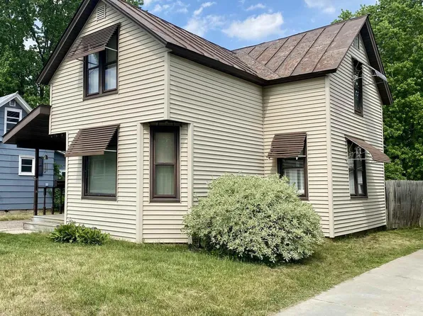 917 THIRD STREET, Stevens Point, WI 54481