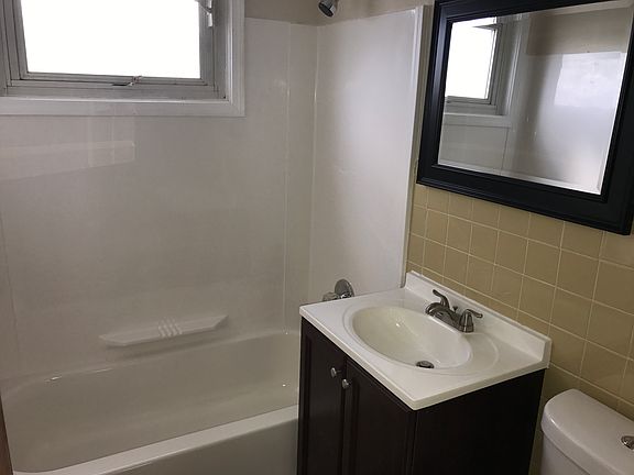 5th image of 4531 W 152nd St