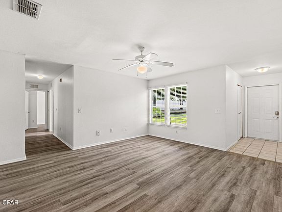4th image of 1402 Lighthouse Rd