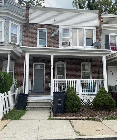 2715 N West St — Photo 1