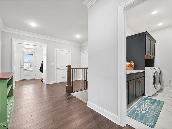 3rd image of 5430 Hawk Nest Cir