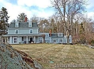 435 Hale St, Beverly, MA 01915