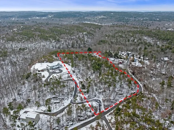 117 Bray St, Gloucester, MA 01930