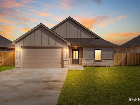 1928 W Rathgeber Rd, Wichita Falls, TX 76310