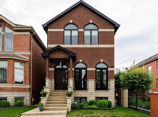 439 W 38th Pl, Chicago, IL 60609