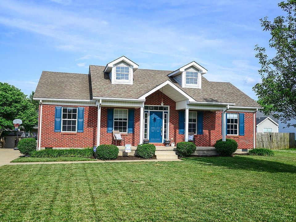 1st image of 208 Forest Park Dr