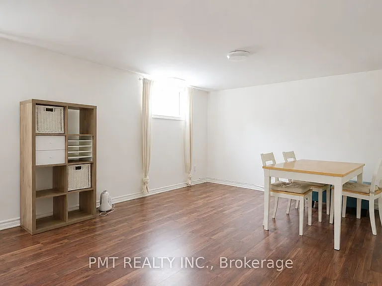 59 Mitcham Dr — Photo 23