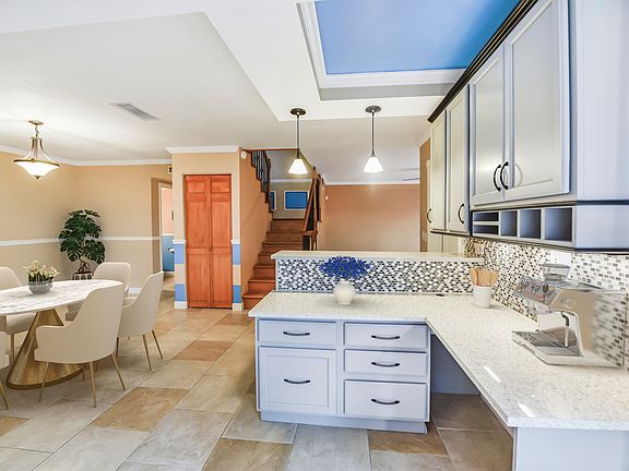 3rd image of 102 Woodland Road