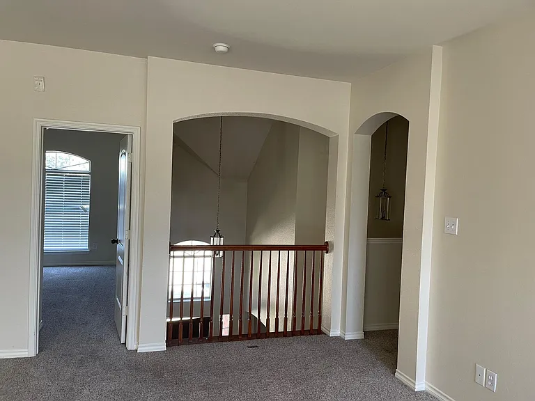 332 Kansas Trl — Photo 27