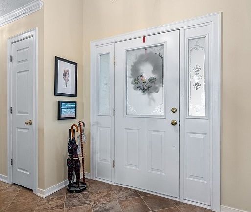 4th image of 1809 Bunker Hill Dr