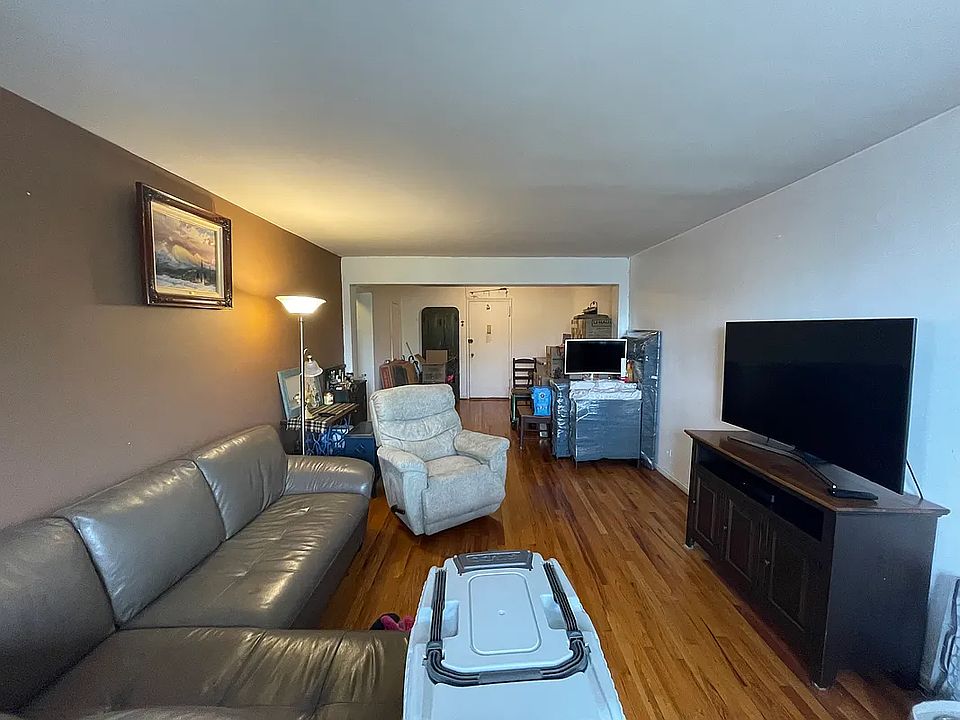 1st image of 3615 Greystone Ave APT 4E