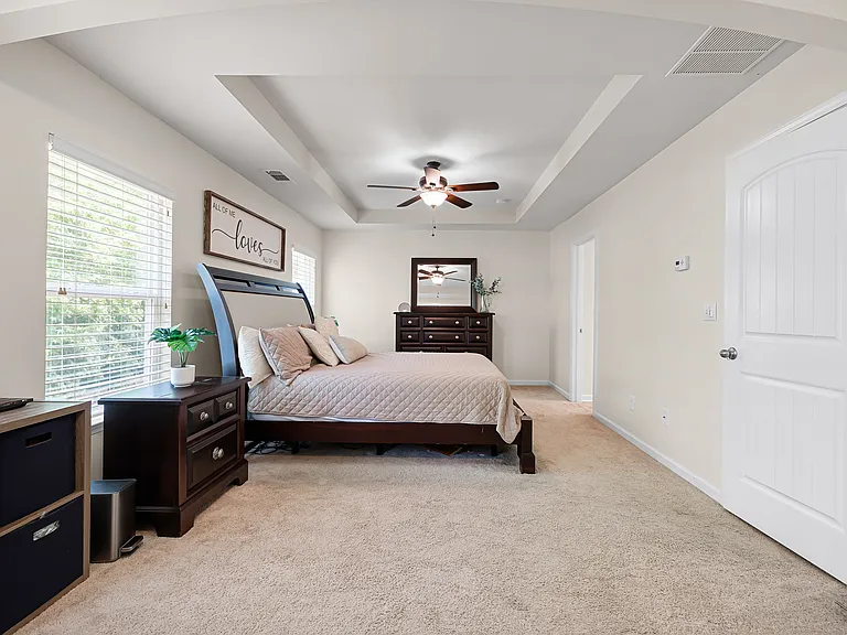 223 Jefferson Ave — Photo 20