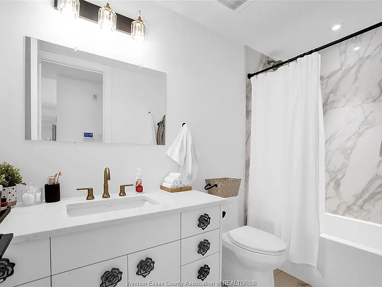 14400 Tecumseh Rd E #402 — Photo 22