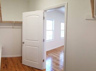 214 6th St #1, Harrison, NJ 07029